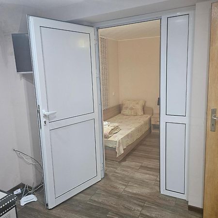 Къща За Гости Теяна Tryavna Exterior foto